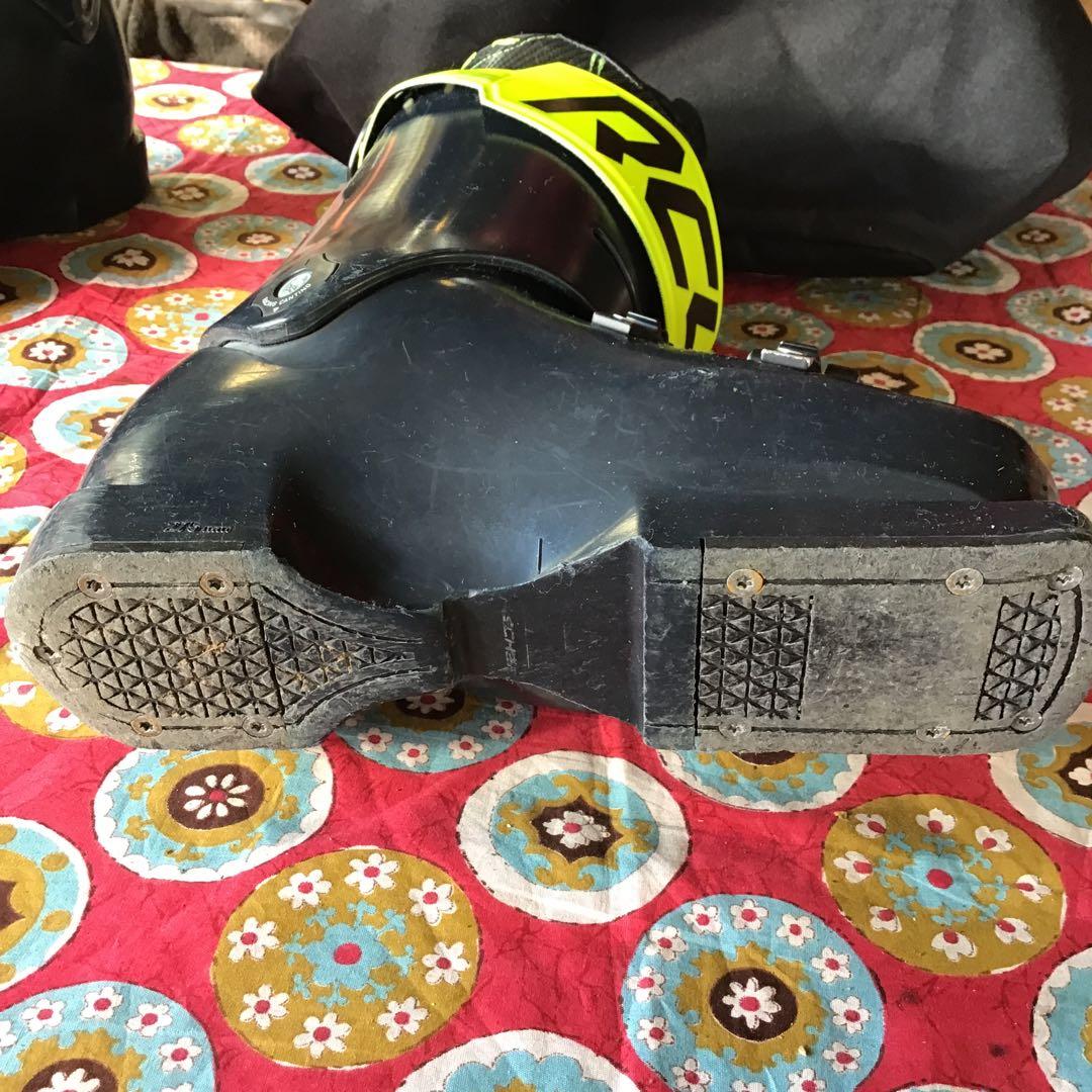 FISCHER RC4 Curv スキーブーツ　フィッシャー　靴 110