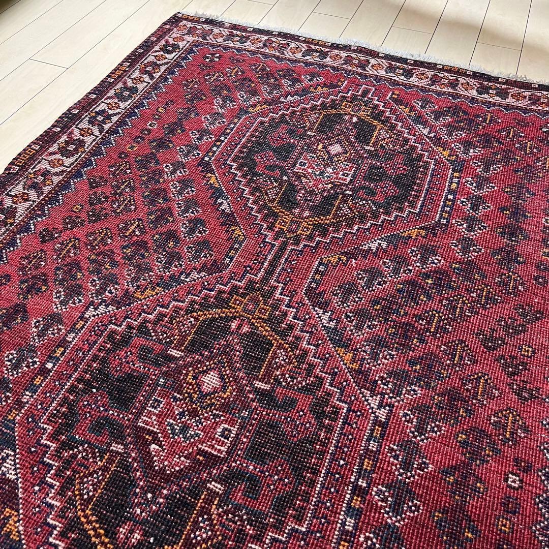 シラーズ　トライバル　ラグ　142×104