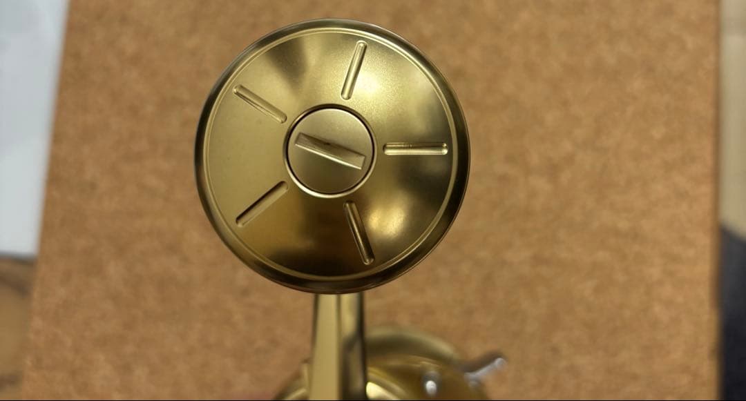 （美品）【DAIWA】21BASARA 200（右巻き）