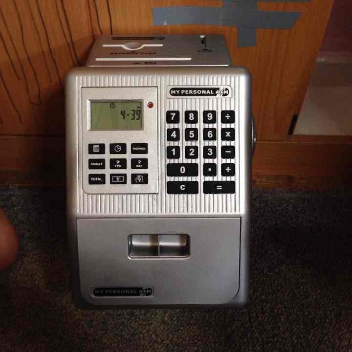 ATM貯金箱