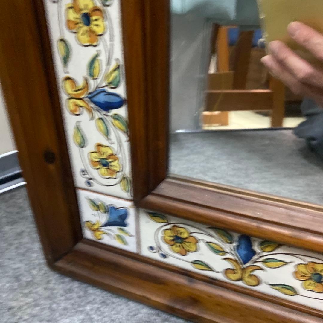 N スペイン製　アンティーク　壁掛けミラー　鏡　タイル張り　送料込み