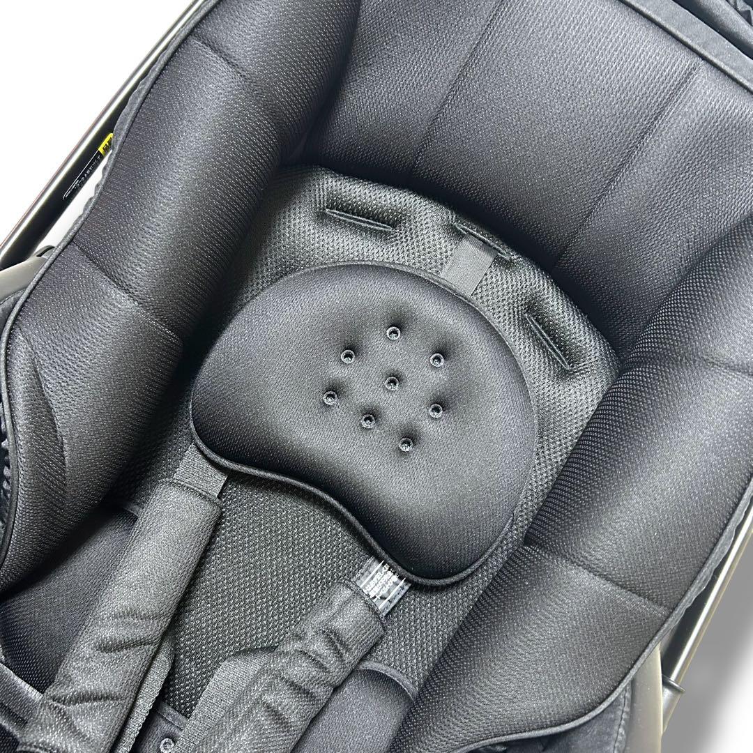 【ほぼ未使用】Aprica ラクーナクッションフリー 2025年モデル