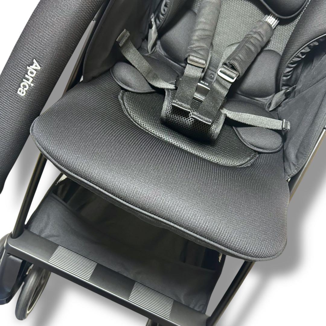 【ほぼ未使用】Aprica ラクーナクッションフリー 2025年モデル