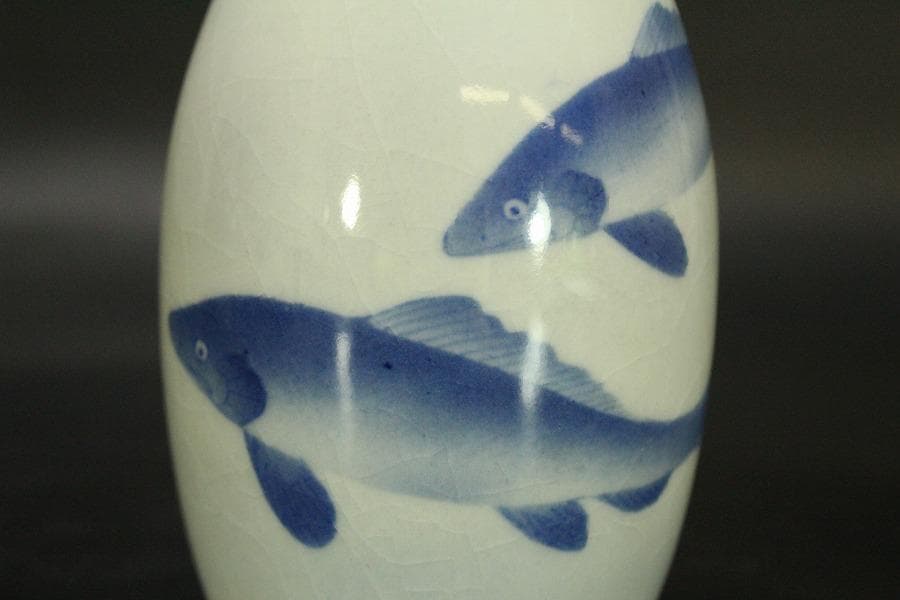 平安幹山作 双魚紋 瓶一対 共箱(ZE526)