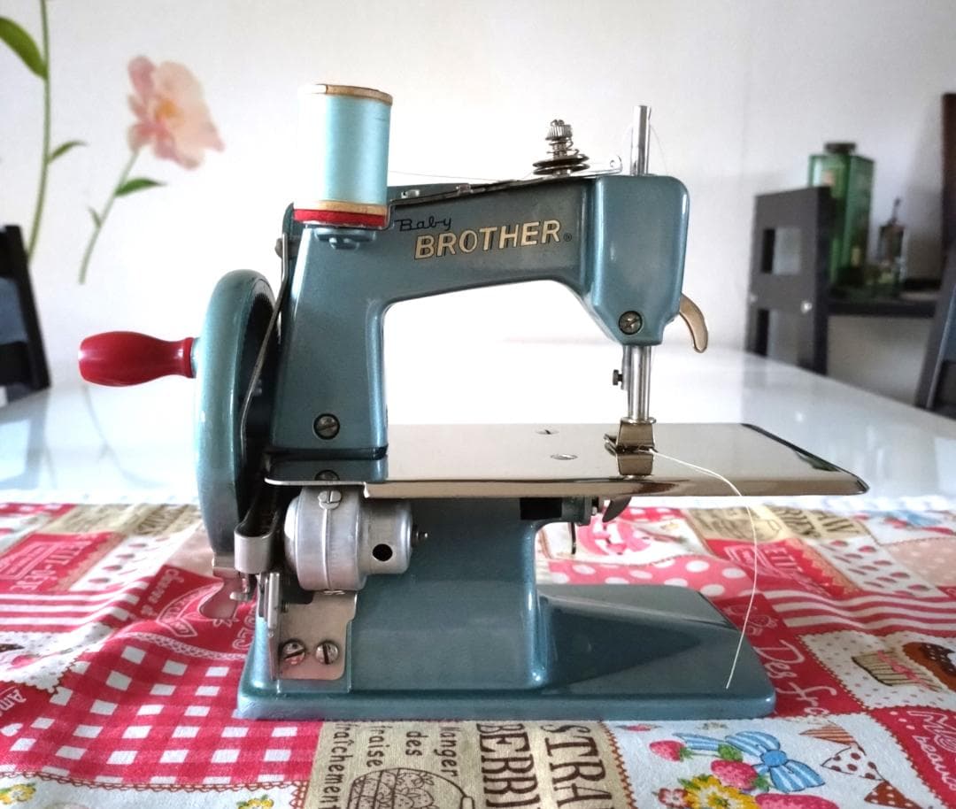 レトロ アンティーク ブラザー トイミシン