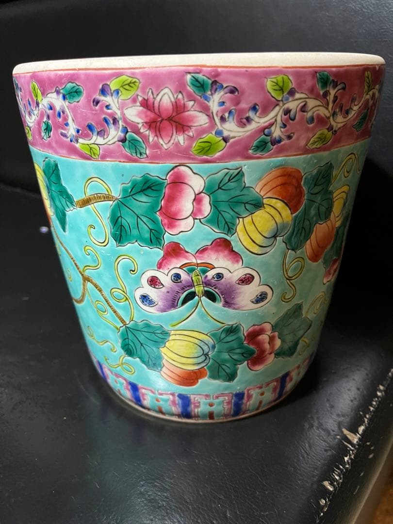 ちゃむです 伊万里手あぶり火鉢、手あぶり火鉢、蝶と花火鉢、メダカ鉢、