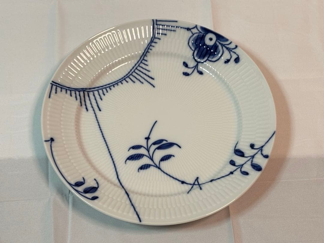 ロイヤルコペンハーゲンブルーフルテッドメガプレート27㎝マグカップ2客セット新品