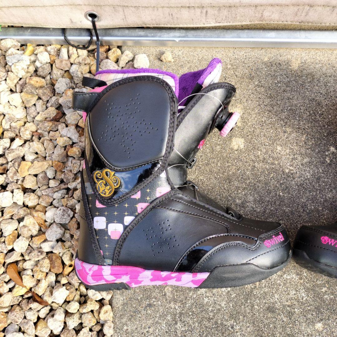 千*冬様 swivel スノーボードとブーツセット