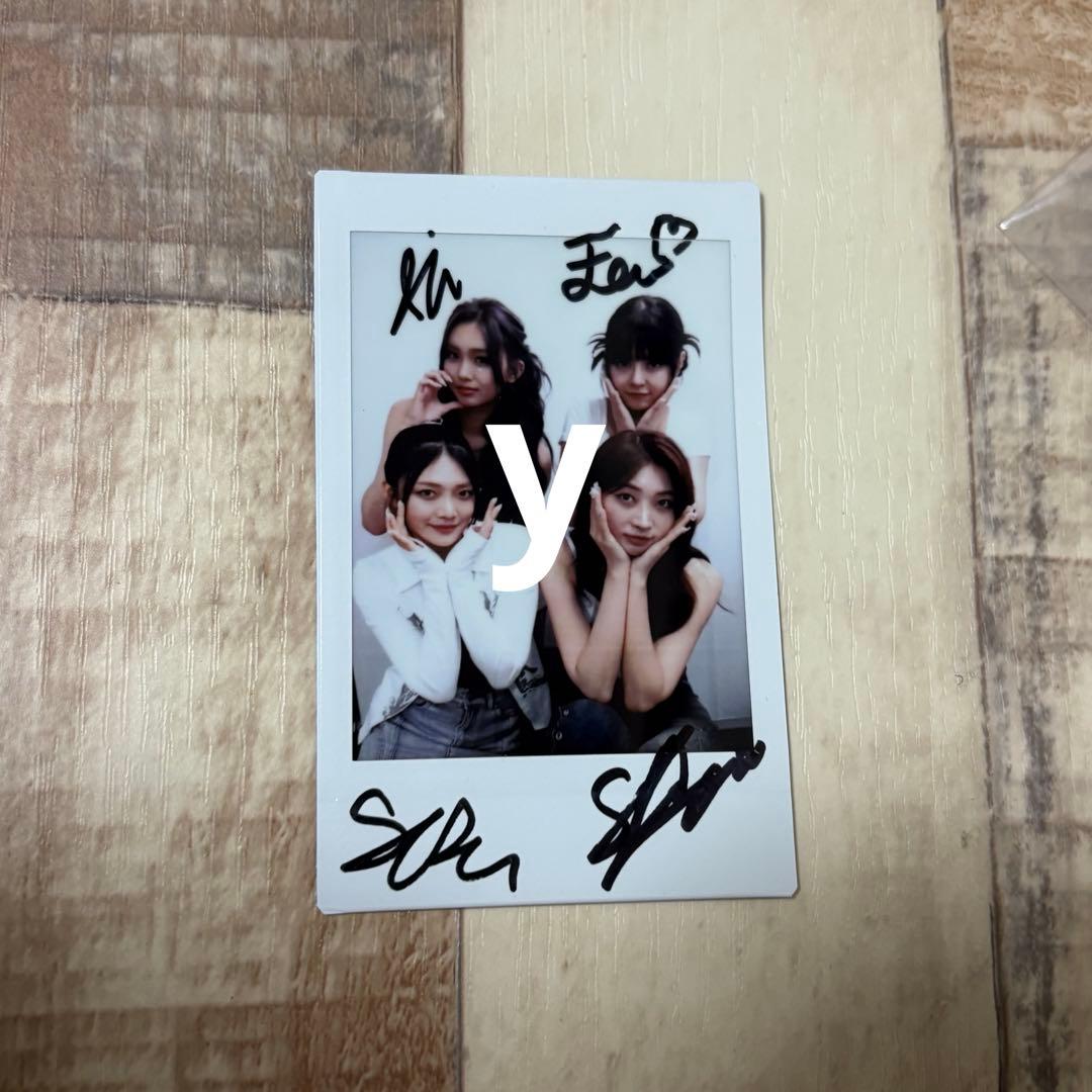 EVERGLOW 直筆サイン入りチェキ