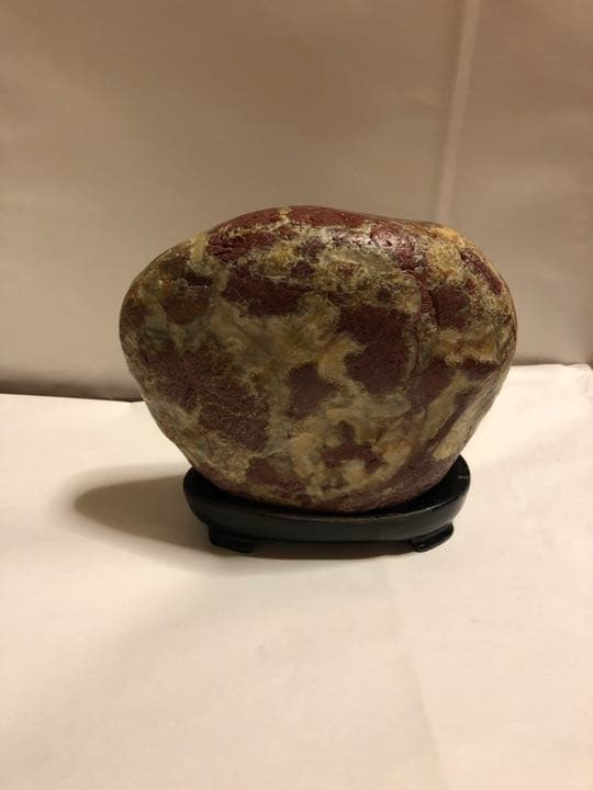 珍品レア 自然石の赤石の原石