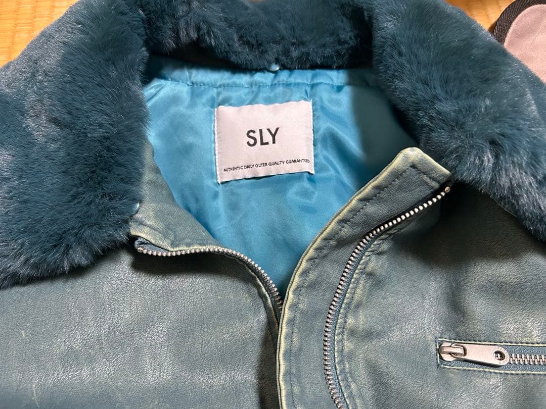 SLY ヴィンテージフェイクレザーブルゾン　ブルー美品♡お値下げ相談のります♪