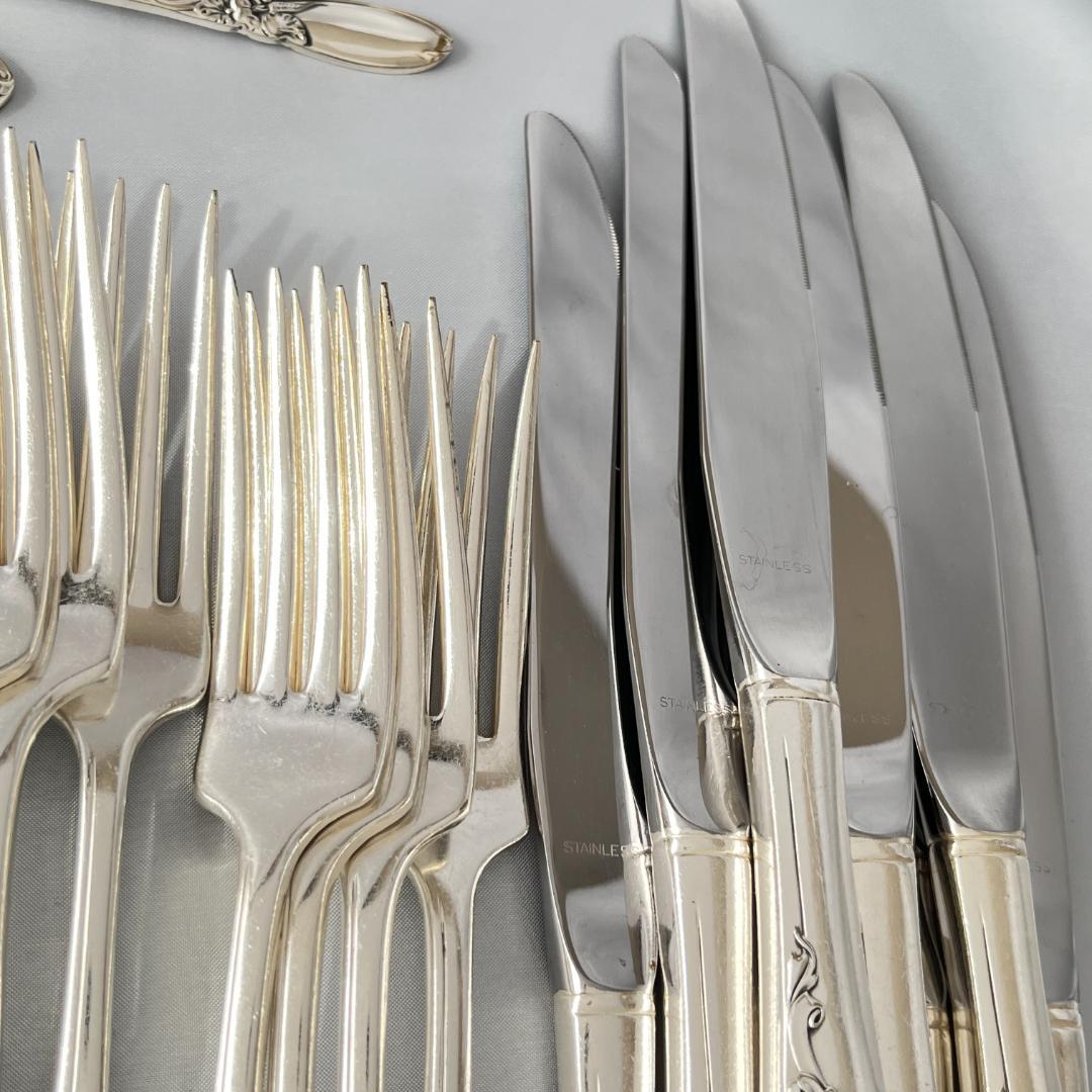 【White Orchid】 ディナーセット 8名用55本 サーバー付