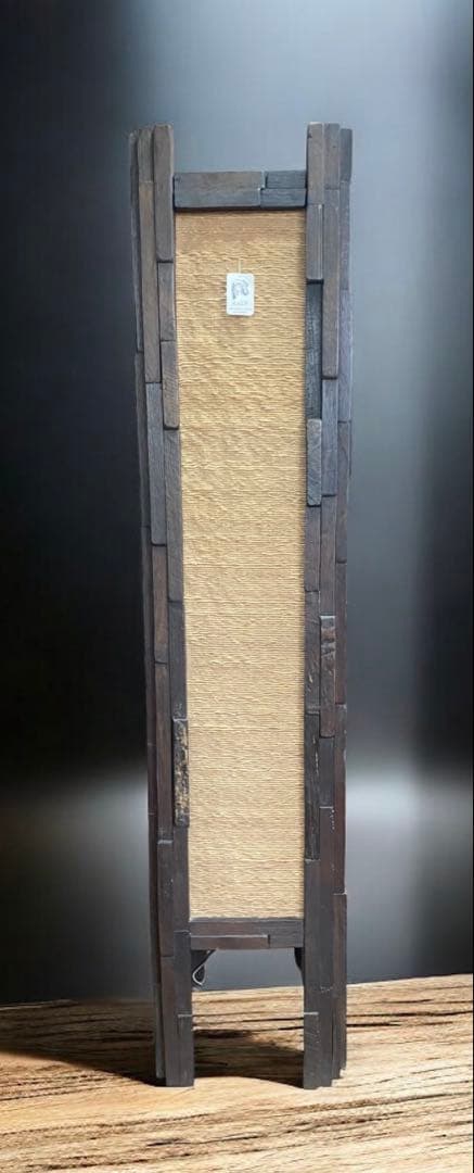 アジアンテイストの天然木のフロアランプ　定価39600円　タグ付き未使用