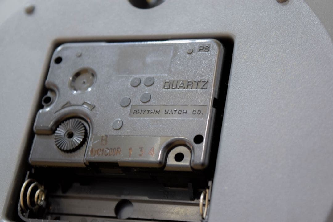 掛け時計　ポストモダン　ミッドセンチュリー　スペースエイジ　　rhythm