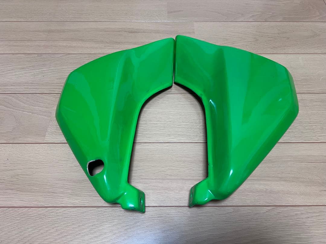 [年始まで値下げ]ZRX400 ローソンカラー　外装パーツ