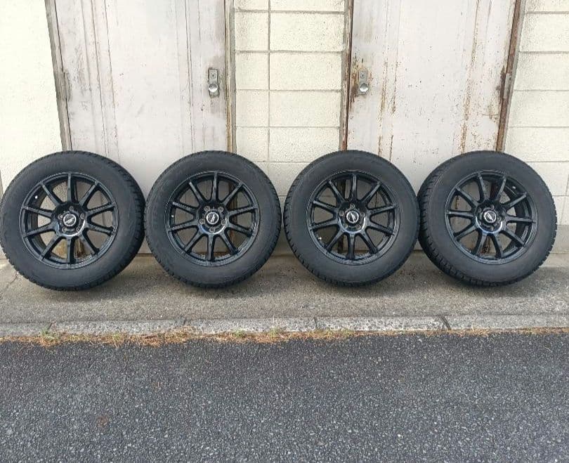 最終値下げ【送料込み】225/60R17スタッドレスBLIZZAK DM-V2①
