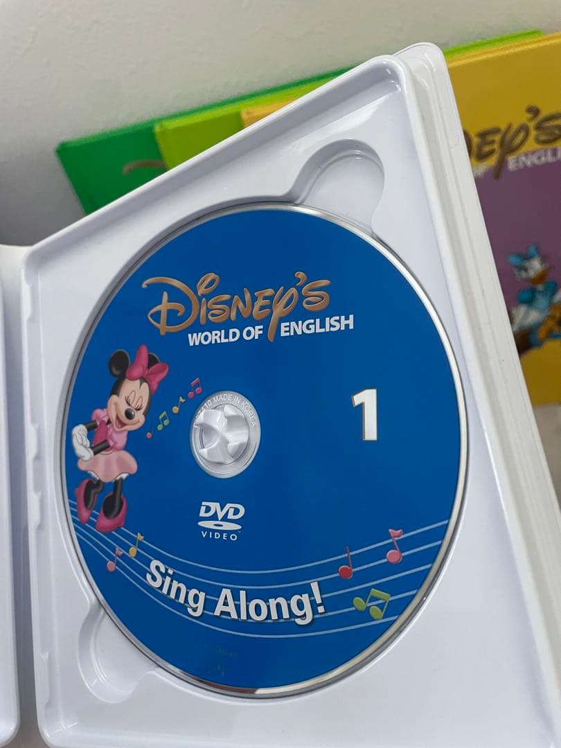 DWE ディズニー英語システム　シングアロングセット　新子役　美品　768
