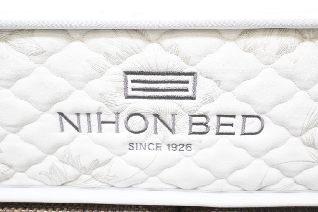 【展示未使用品】NIHON BED 日本ベッド クイーンサイズベッド シルキー