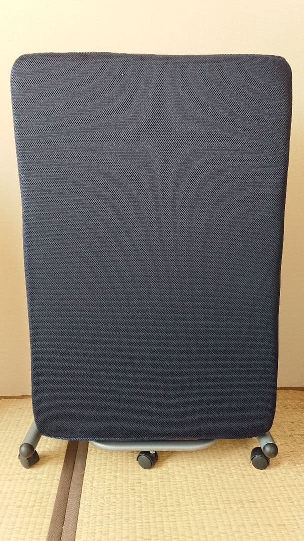 折り畳み式ベッド