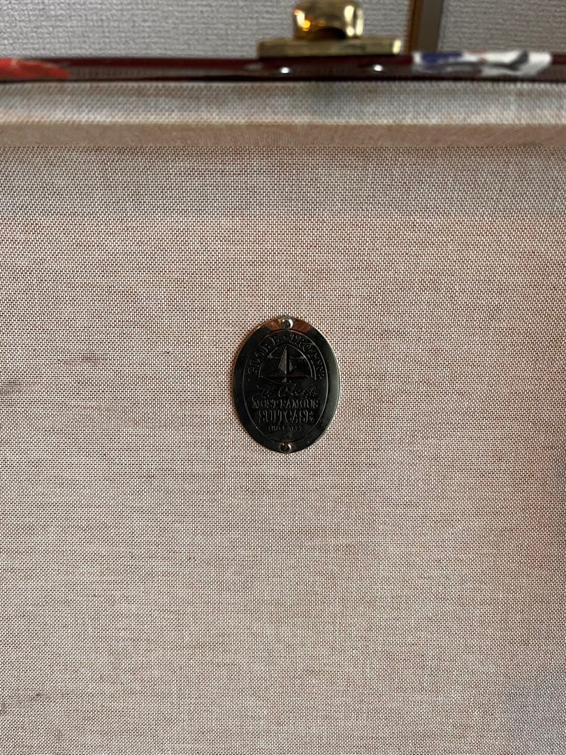 グローブトロッター x イーリーキシモト XL 2輪スーツケース