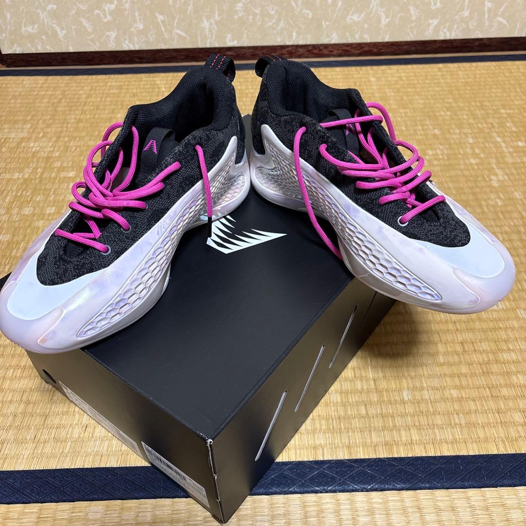 シューズ(男性用) adidas ANTHONY EDWARDS 1 LOW