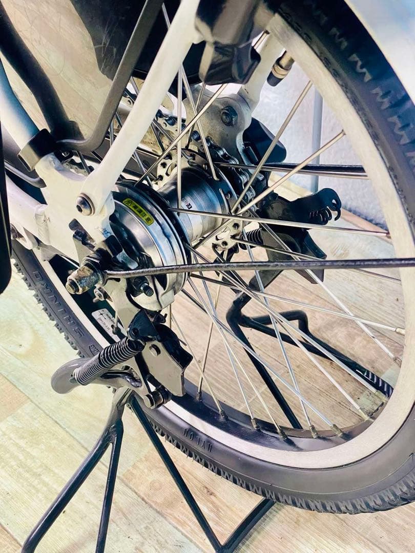 ★3070ブリヂストン12.8アンペア 20インチ子供乗せ電動アシスト自転車