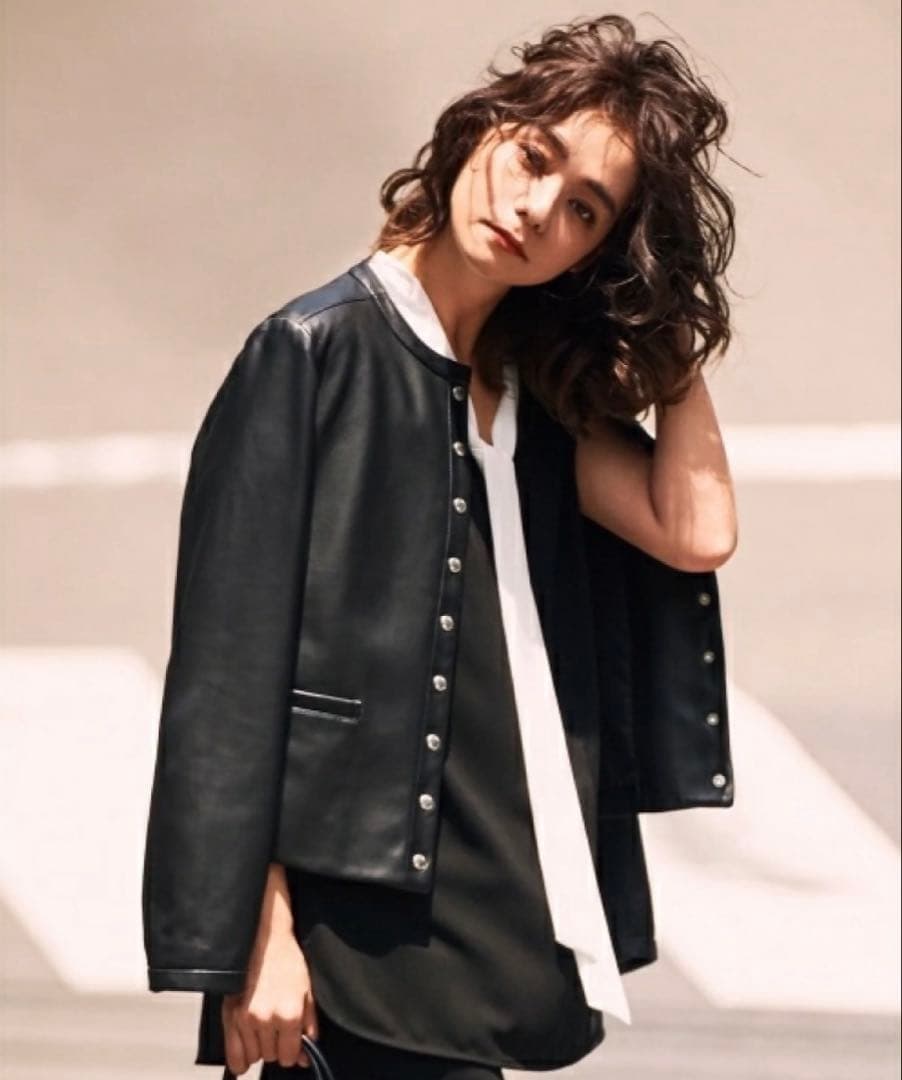 23区　シープレザージャケット　スナップボタン　ノーカラー　50