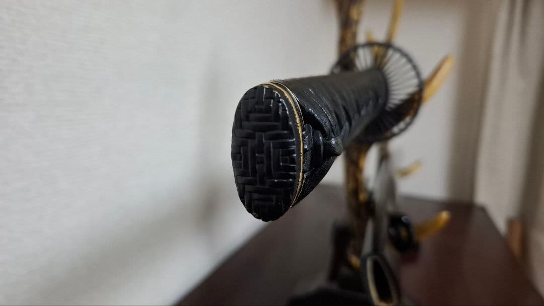 【高級居合刀】柄26cm本牛革巻 刀身2尺4寸5分 鍔元から鋒まで76.5cm