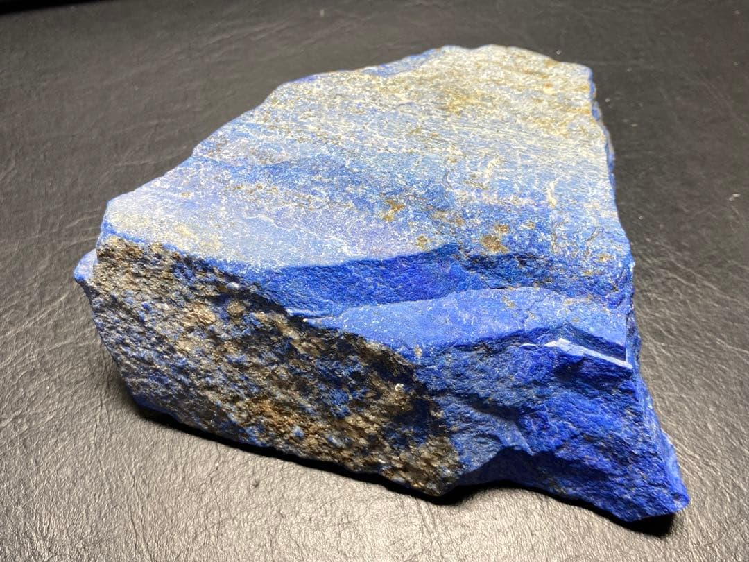 ラピスラズリ　原石　710g