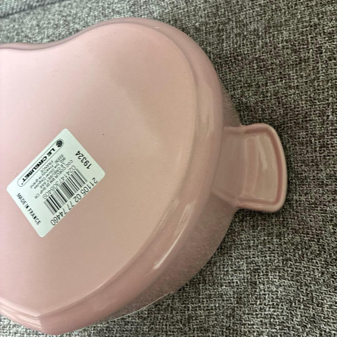 ル・クルーゼ　ハート型の鍋