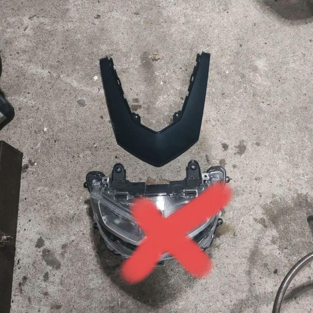 ｎ　max　カウル　他9点　中古　純正　ヤマハ