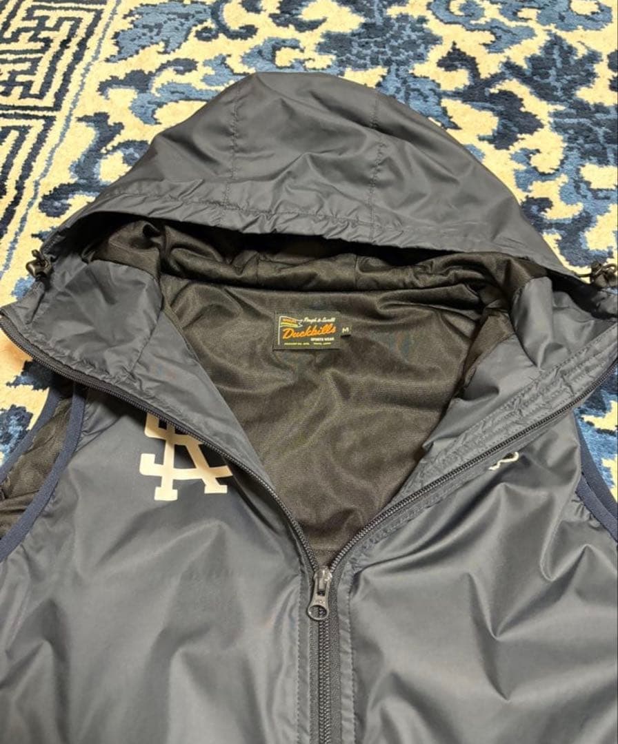 ラフ＆スウェル　ゴルフ　ベスト　パーカー　ネイビー　Ｍサイズ 美品