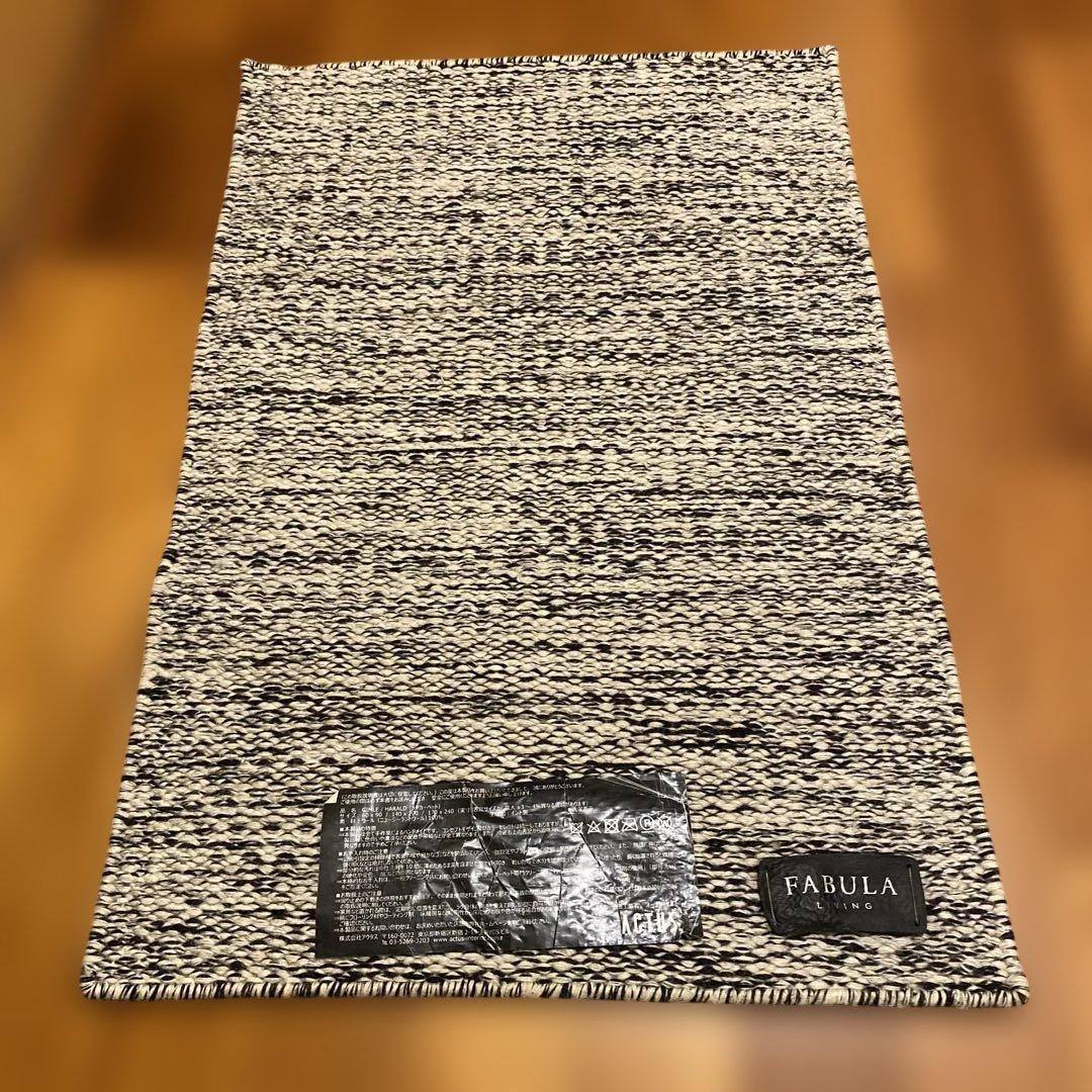FABULA LIVING ストライプラグ