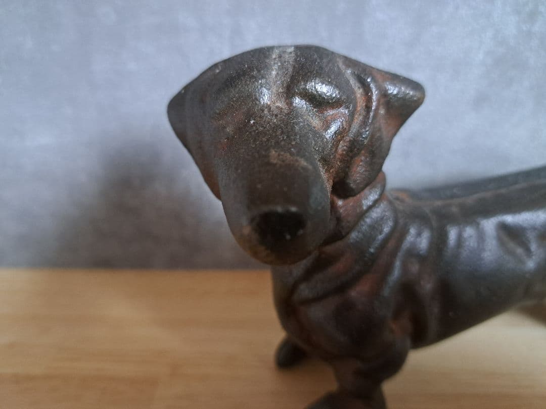 【美品】鉄製　ダックスフンド　置物
