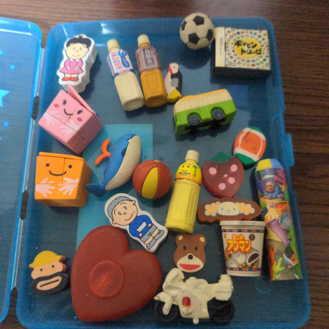 消しゴム 22個セット キャラクター・フルーツ・スポーツ コレクション