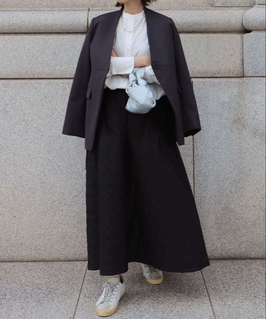 Machattt 黒いキルティングフレアスカート 新品未使用