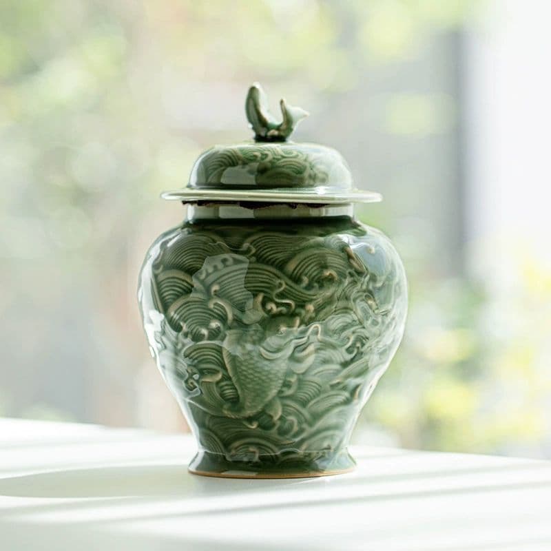 中国美術 青磁浮彫り錦鯉茶筒 茶器 茶入れ 青磁 茶道具 新品未使用