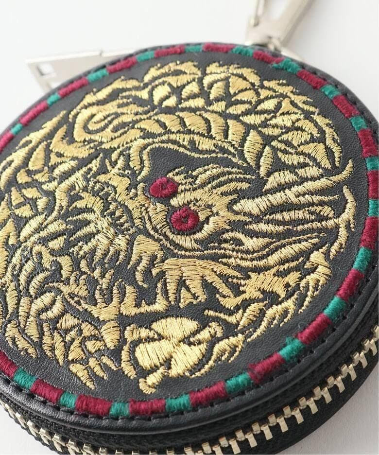 Sasquatchfabrix コラボレーション ケース 龍 新品 タグ付