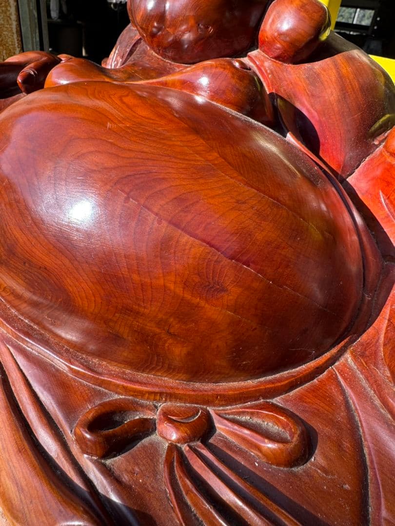 薔薇　木彫り　一刀彫り　布袋　台付き