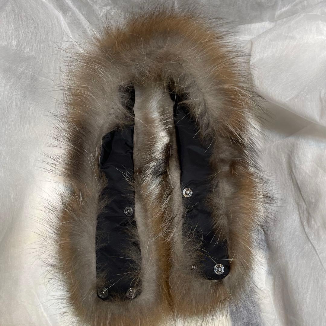 はるちーモンクレール ファーフード付きダウンベスマットな黒フード取り外し可