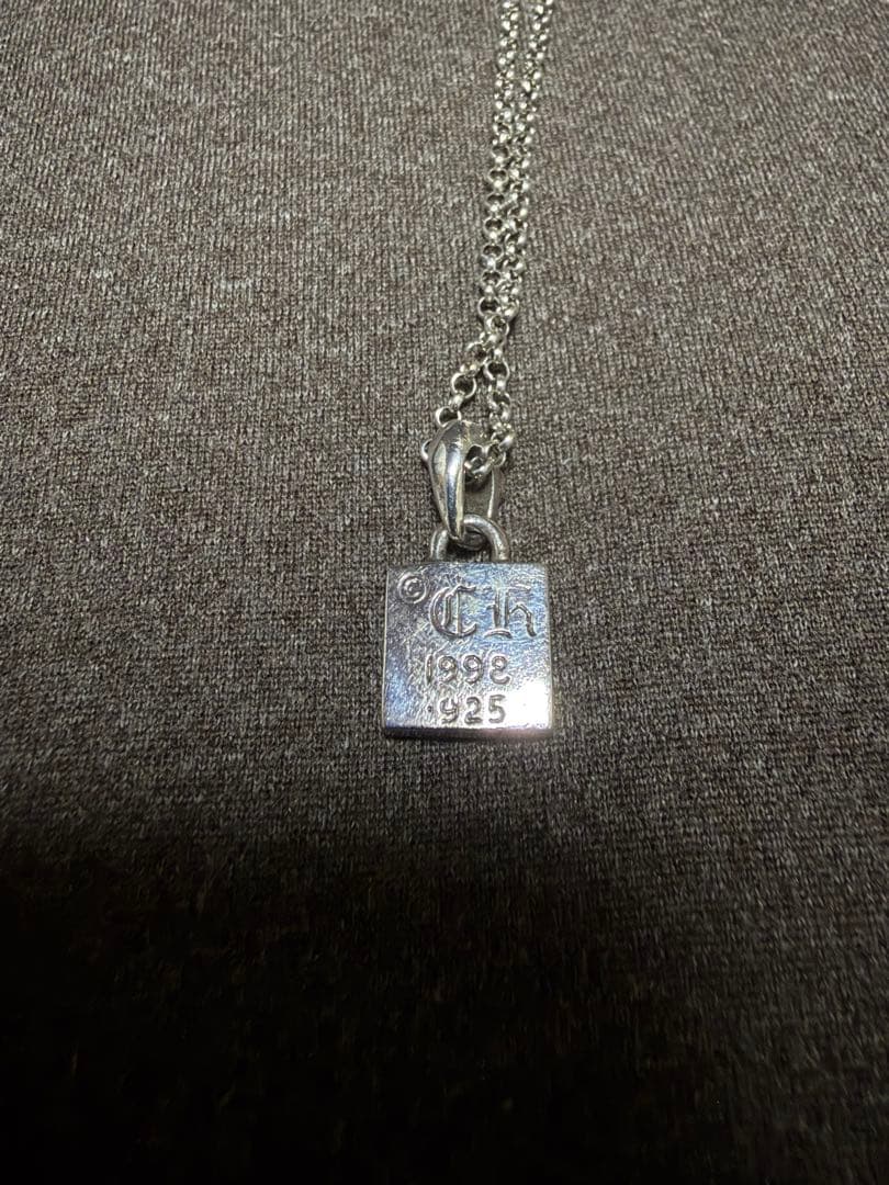 Chrome Hearts フレームドCHプラスチャーム