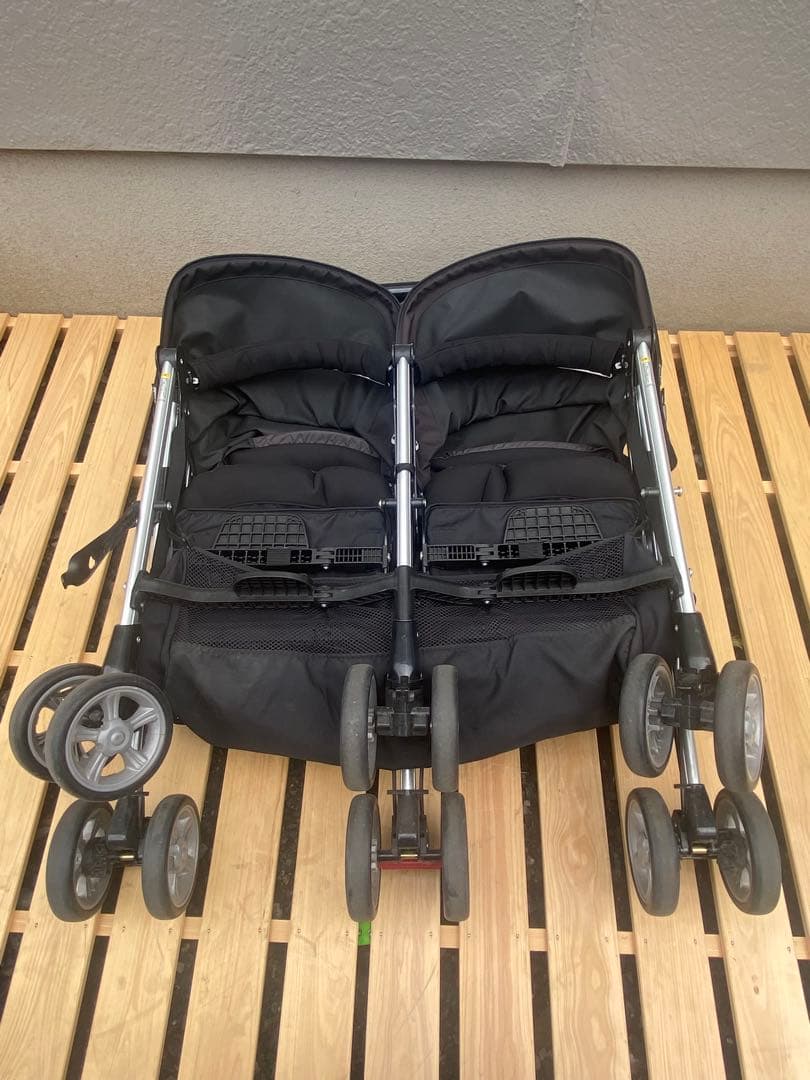 【美品】Combi コンビ ツインスピン GC 2人乗り ベビーカー 双子 兄弟