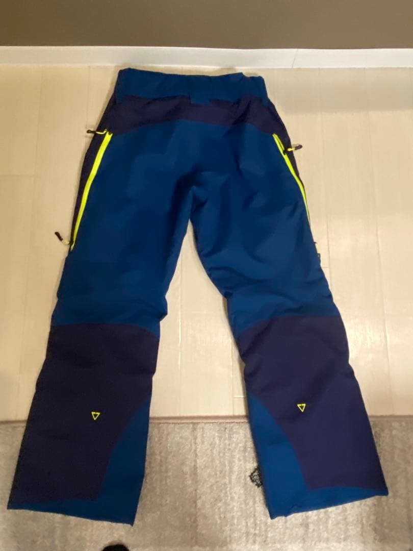 フェニックス　スキーウェア　メンズ　上下セット