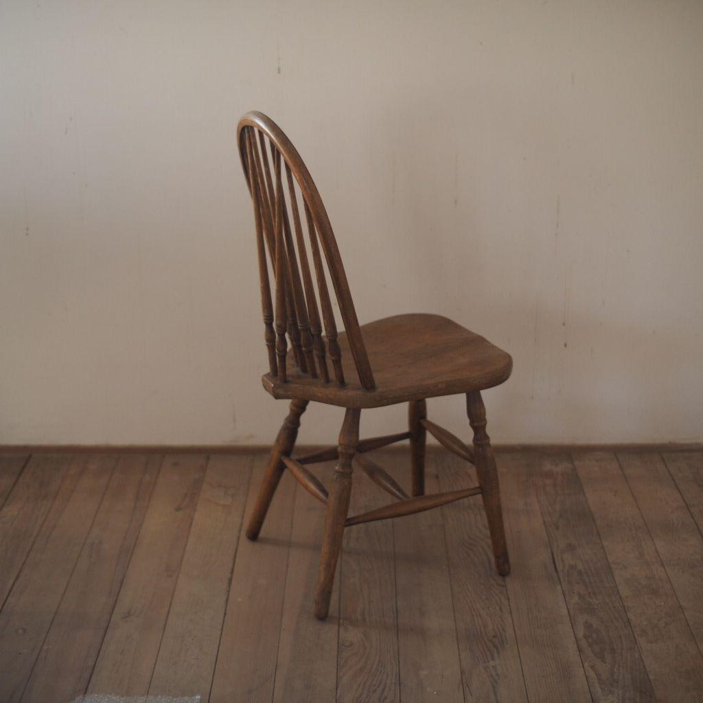 木製スピンドルバックチェア 秋田木工 古道具 味わい