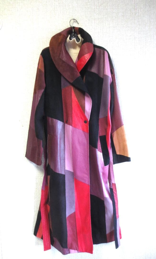 スペインGILLES RICART ジルリカルトラムスキンレザーコートプッチ風