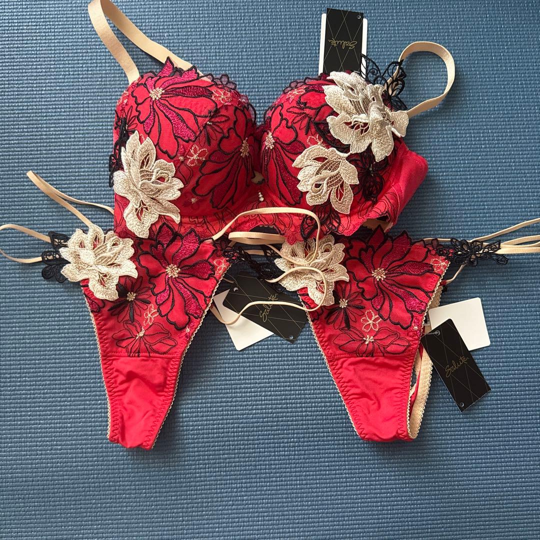 サルートsalute 3点セット E70 Mサイズショーツ ソング2点 96