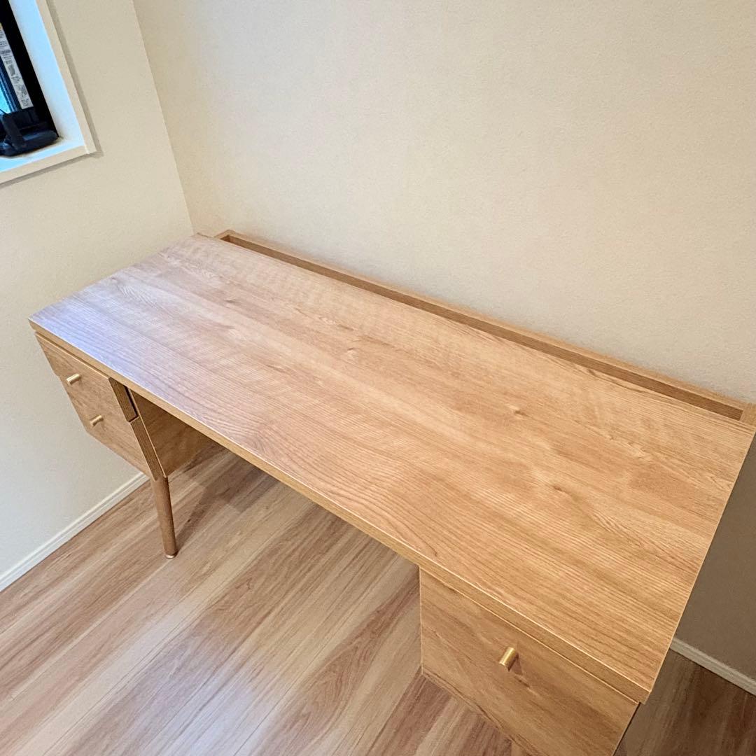 送料込⭐︎LOWYAドレッサーデスク