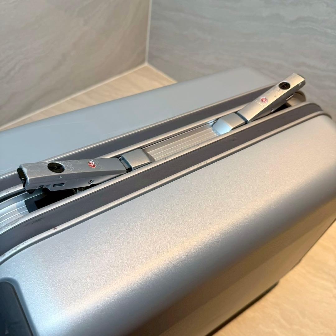 プロテカ　エキノックスライトU キャリーケース　シルバー　34L