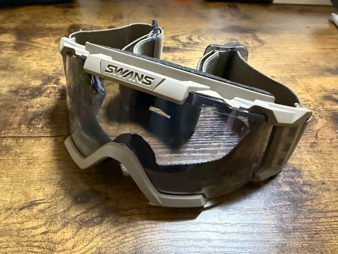 SWANS タクティカルゴーグル　ライトスモークレンズ