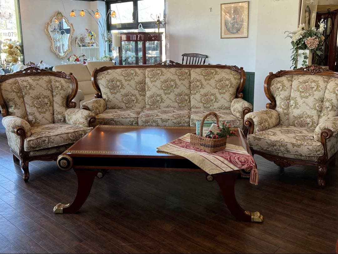 k075 クラシカルなゴブラン織りソファセット 3人掛けソファ・アームチェア2台